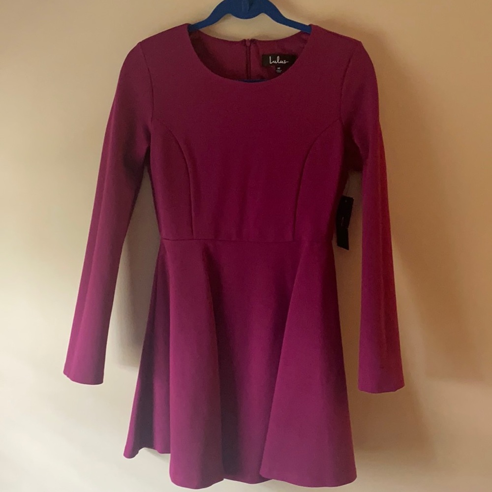 NWT Lulu’s dress. Fit and flare. Dark pink/maroon. Size M